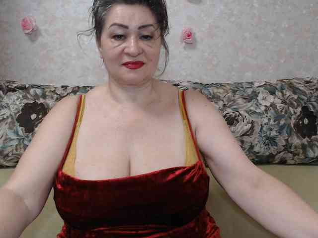 hugenipple webcam