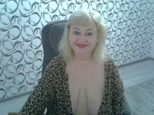 helen88888 live sex show
