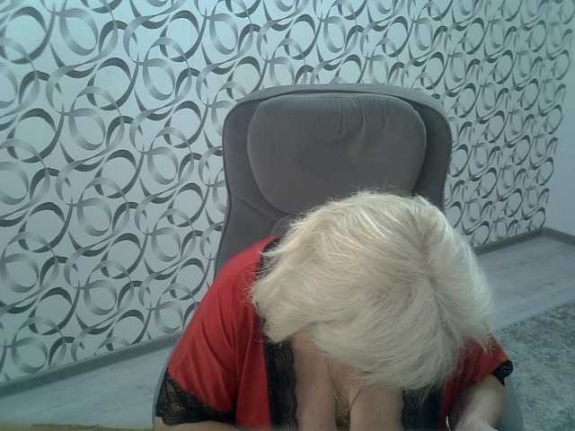 helen88888 live cam on BongaCams