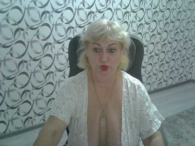helen88888 live cam on BongaCams
