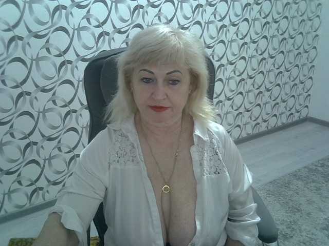 helen88888 live cam on BongaCams