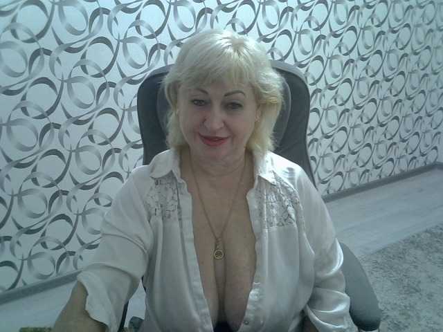 helen88888 live cam on BongaCams