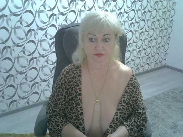 helen88888 live cam on BongaCams