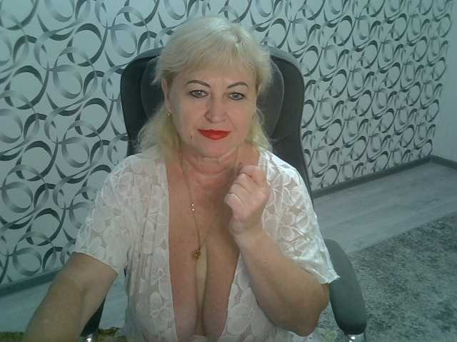 helen88888 live cam on BongaCams