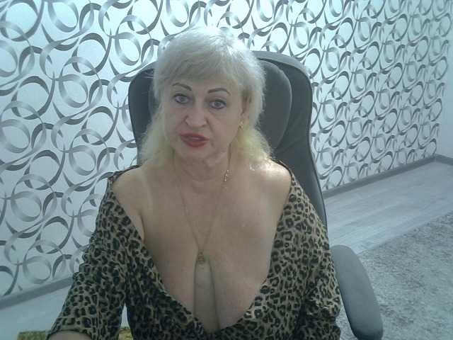 helen88888 live sex show