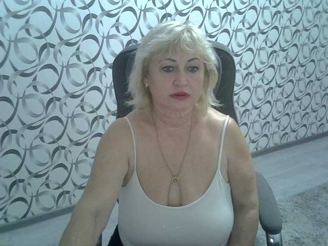 helen88888 live cam on BongaCams