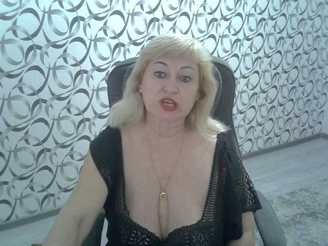 helen88888's BongaCams show and profile