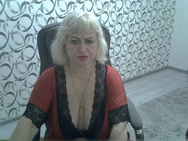 helen88888 live cam on BongaCams