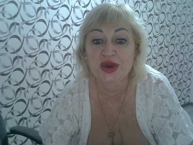 helen88888 live cam on BongaCams