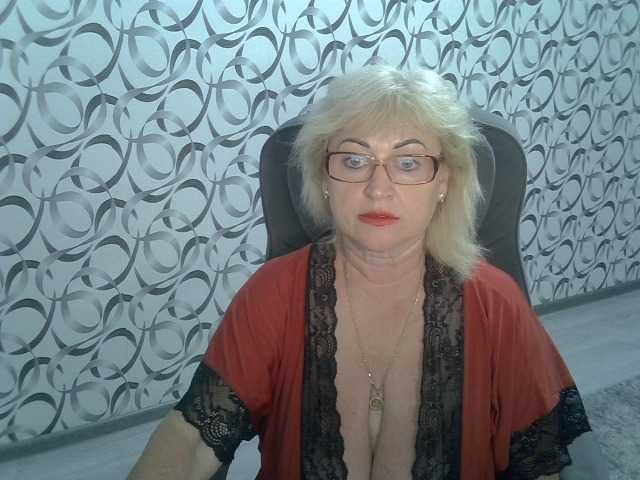 helen88888 live cam on BongaCams