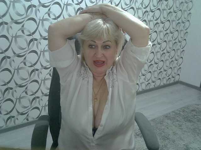 helen88888 live cam on BongaCams