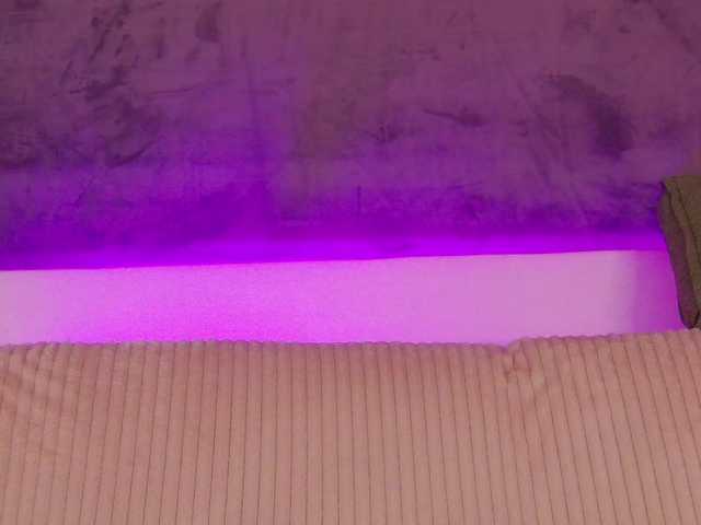 DeviousAngel live webcam show