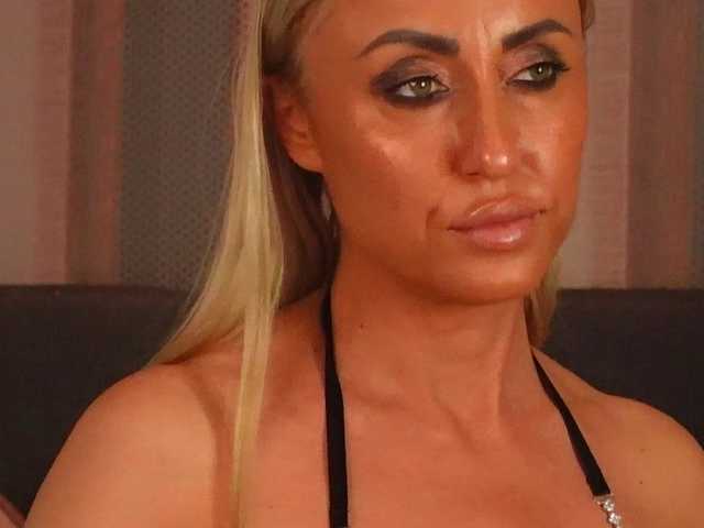 deviousangel live sex show