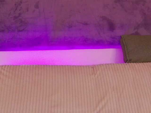DeviousAngel live webcam show