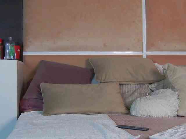 ItalianMoon webcam