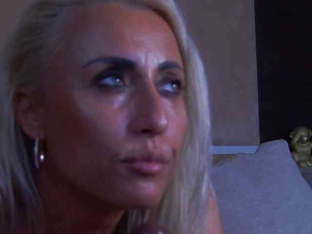 ItalianMoon webcam