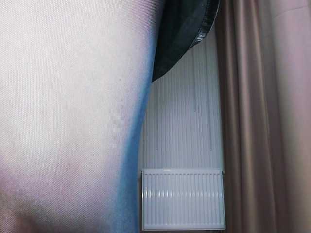 Va-len-cia live cam preview