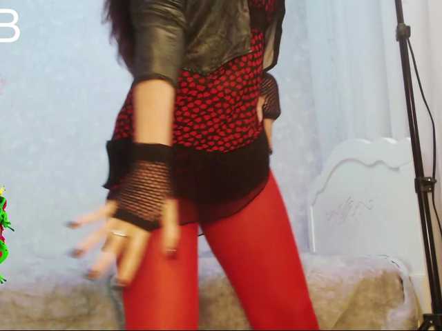 Va-len-cia live webcam show