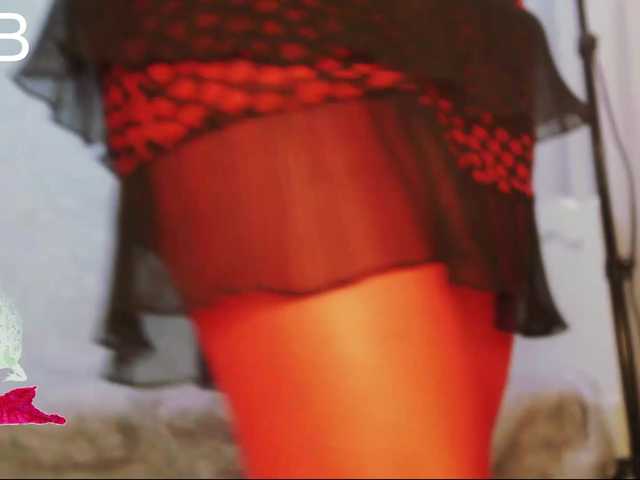 Va-len-cia live cam on BongaCams