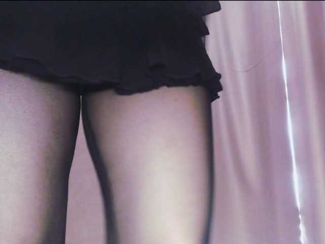 Va-len-cia live cam on BongaCams