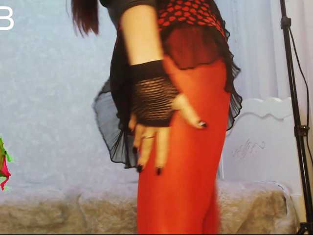 Va-len-cia live cam on BongaCams