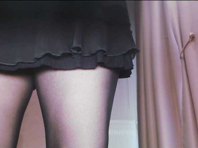 Va-len-cia live cam on BongaCams