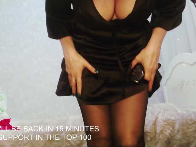 Va-len-cia live cam on BongaCams