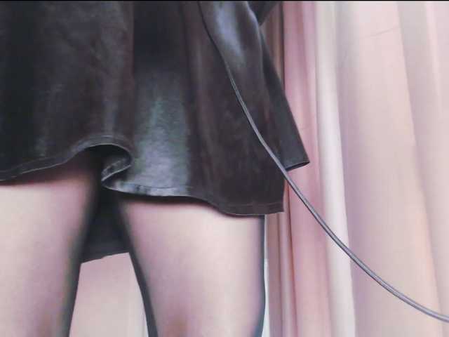 Va-len-cia live webcam show