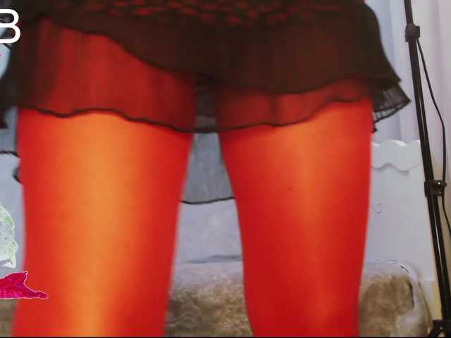 Va-len-cia live cam preview