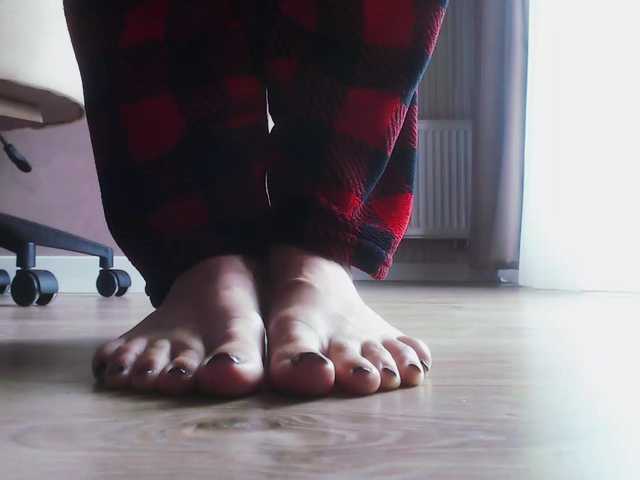Va-len-cia live cam on BongaCams