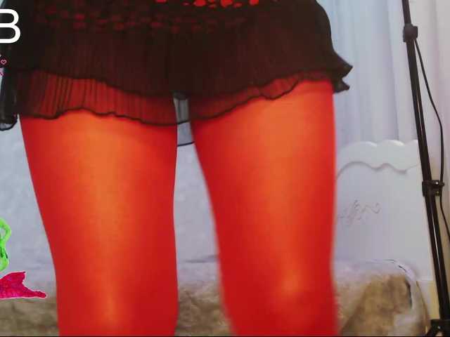 Va-len-cia live cam on BongaCams