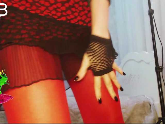Va-len-cia live cam preview