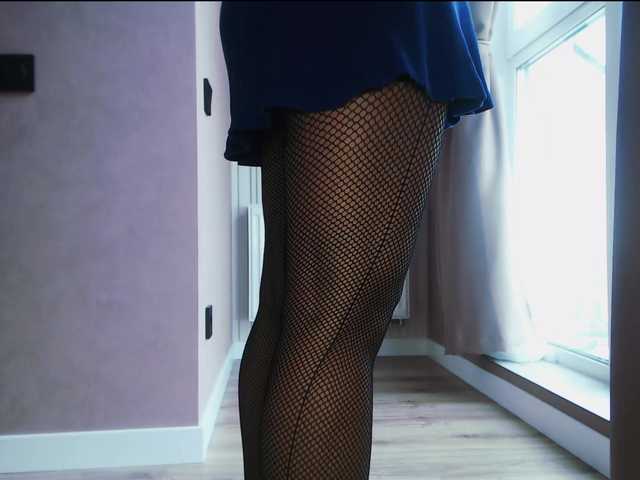 Va-len-cia live cam on BongaCams