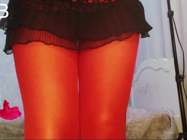 Va-len-cia live cam on BongaCams