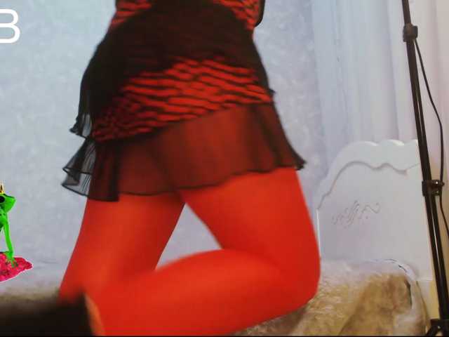 Va-len-cia live cam preview