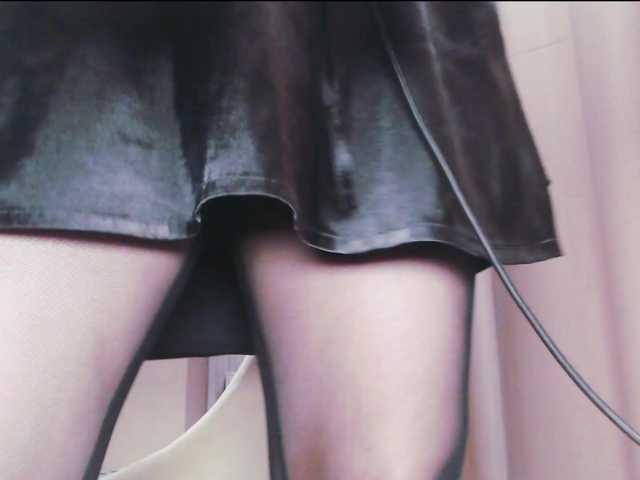 Va-len-cia live cam on BongaCams