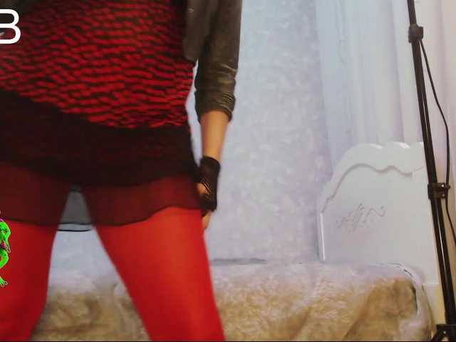 Va-len-cia live cam preview