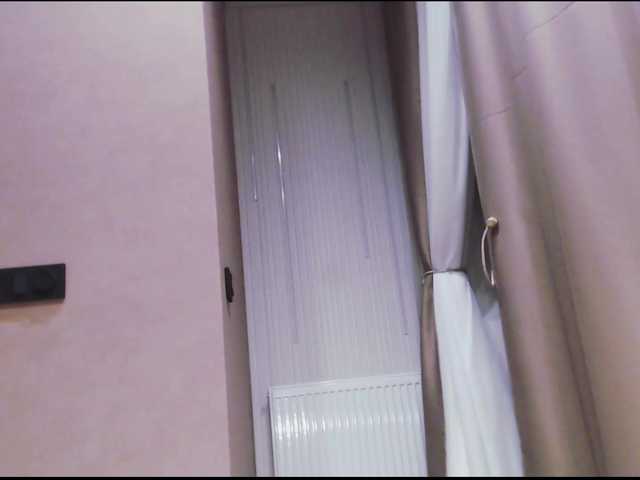 Va-len-cia's BongaCams show and profile