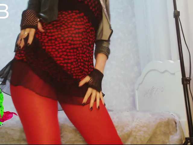 Va-len-cia live cam preview