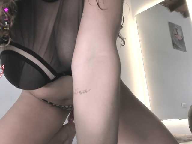 AnnieMiller- live cam on BongaCams