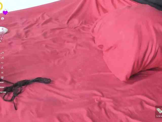 AnnieMiller webcam