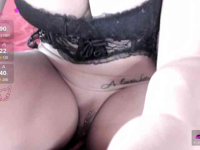 AnnieMiller webcam