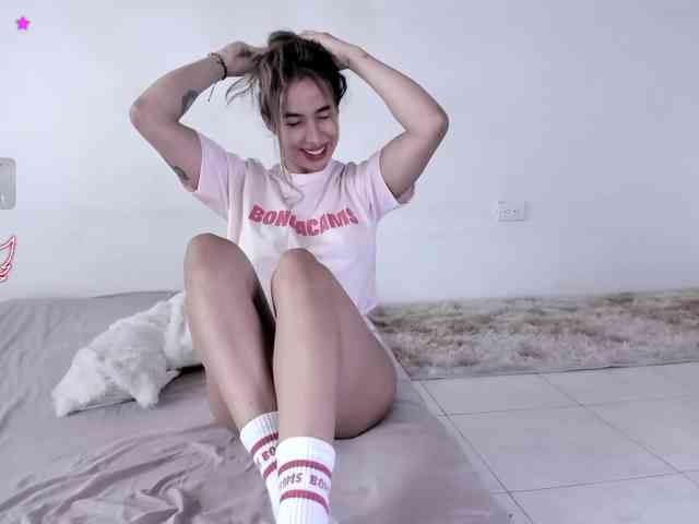 AnnieMiller- AnnieMiller-