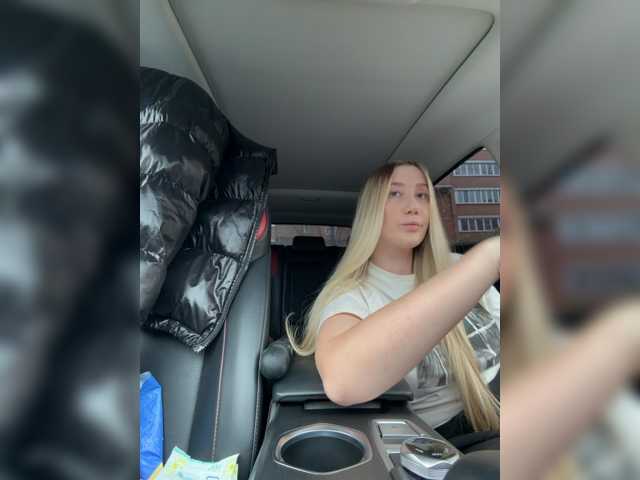 lana-lana03 live cam on BongaCams