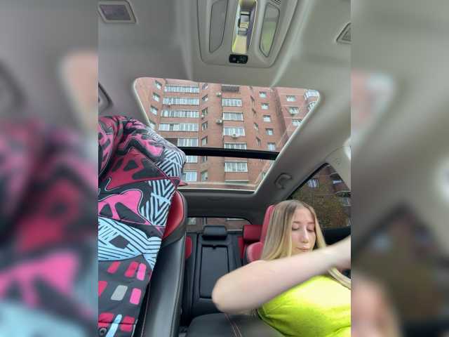 lana-lana03 live cam on BongaCams