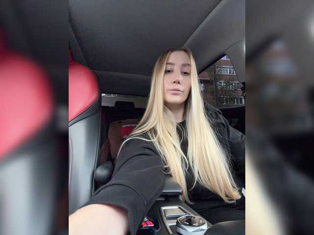 lana-lana03 live cam on BongaCams