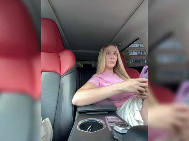 lana-lana03 live cam on BongaCams