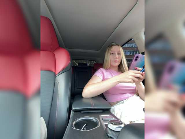 lana-lana03 live cam on BongaCams