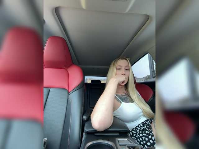 lana-lana03 live cam on BongaCams