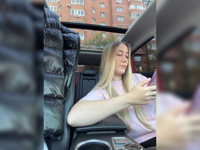 lana-lana03 live cam on BongaCams